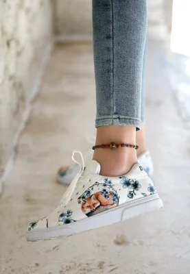Dogo - Femme Cuir Vegan Blanc Baskets - Stay Clever Motif