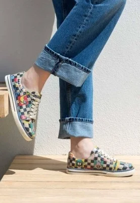 Dogo - Femme Cuir Vegan Multicolore Baskets - Warner Bros You're Despicable Motif