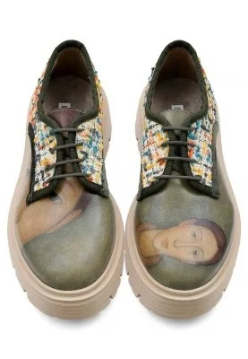 Dogo - Kadın Vegan Deri Krem Günlük Ayakkabı - Painting of a Lady Tasarım (1)