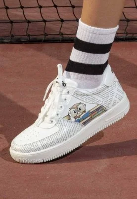 Dogo - Women Vegan Leather White Sneakers - The Wise Owl Design