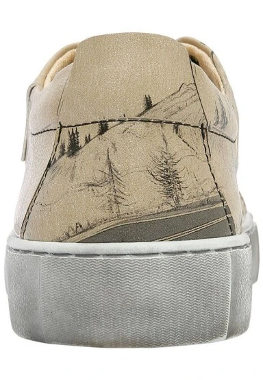 Femme Cuir Vegan Beige Baskets - Adventure Awaits Go Find It Motif - 