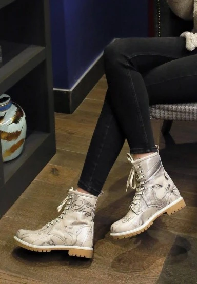 Femme Cuir Vegan Beige Bottes Longues - Warner Bros Tweety Sketch Motif - 