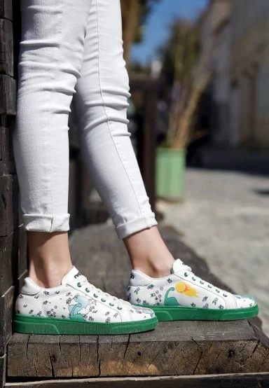 Femme Cuir Vegan Blanc Baskets - Life Goes On Motif - 