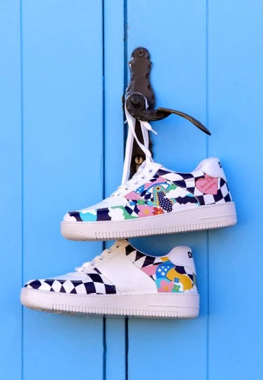 Femme Cuir Vegan Blanc Baskets - Born to be Awesome Motif - 