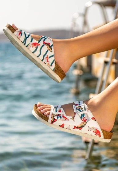 Femme Cuir Vegan Blanc Sandales - Koi World Motif - 