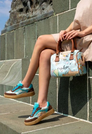Femme Cuir Vegan Bleu Baskets - Explore Motif - 