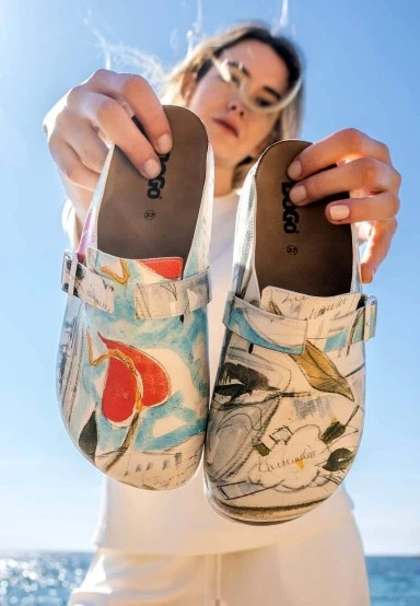 Femme Cuir Vegan Multicolore Chaussons - Hartley's Flower Motif - 