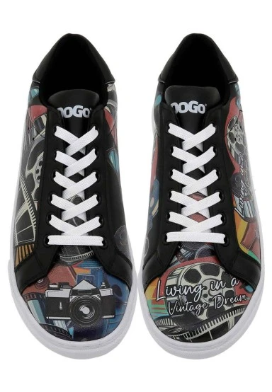 Femme Cuir Vegan Noir Baskets - Living in a Vintage Dream Motif - 