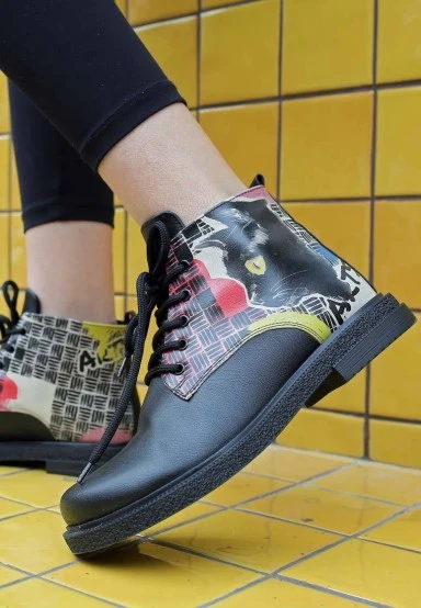 Femme Cuir Vegan Noir Bottines - Artsy Cat Collage Motif - 