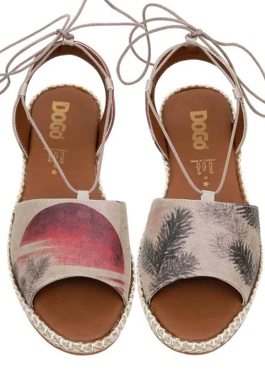 Femme Cuir Vegan Beige Sandales à Lacets - Stork in the Flight Motif - 