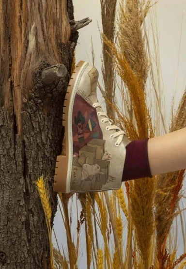 Kadın Vegan Deri Bej Fermuarlı Kısa Bot - I Watch and Judge Tasarım - 