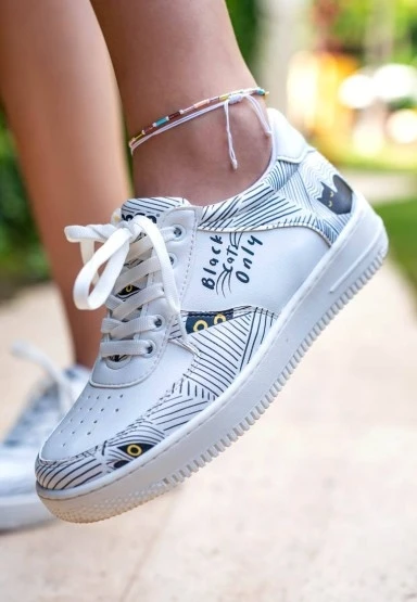 Kadın Vegan Deri Beyaz Sneakers - Black Cats Only Tasarım - 