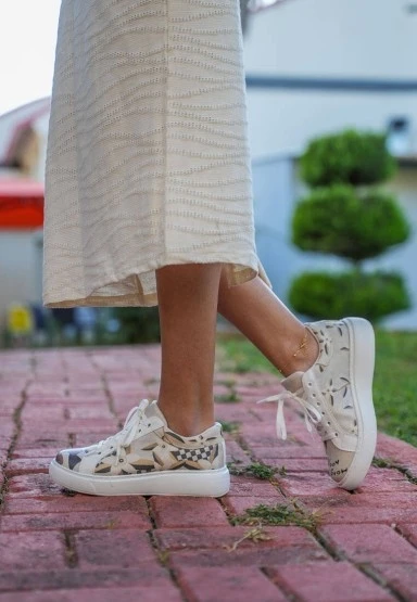 Kadın Vegan Deri Beyaz Sneakers - Bloom and Grow Tasarım - 