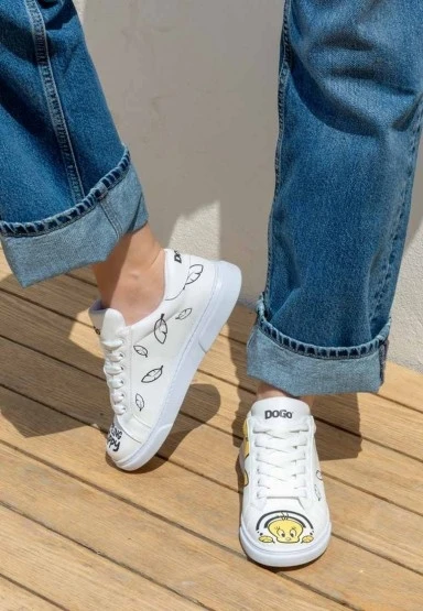 Kadın Vegan Deri Beyaz Sneakers - Warner Bros Tweety Feeling Happy Tasarım - 