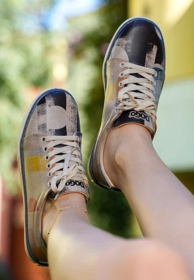 Kadın Vegan Deri Çok Renkli Sneakers - Geometric Shapes Tasarım - 