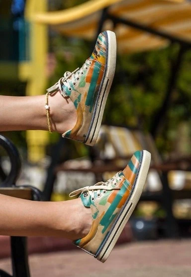 Kadın Vegan Deri Çok Renkli Sneakers - Goose Bumps Tasarım - 