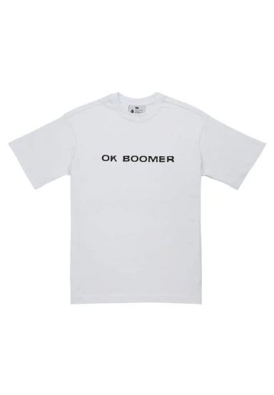 Unisex Vegan Blanc T-Shirt - Ok Boomer Motif - 