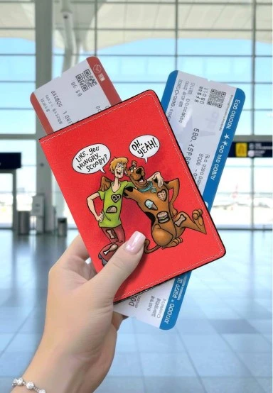 Unisex Vegan Rouge Protège-Passeport - Warner Bros Hungry Doo Scooby Doo Motif - 