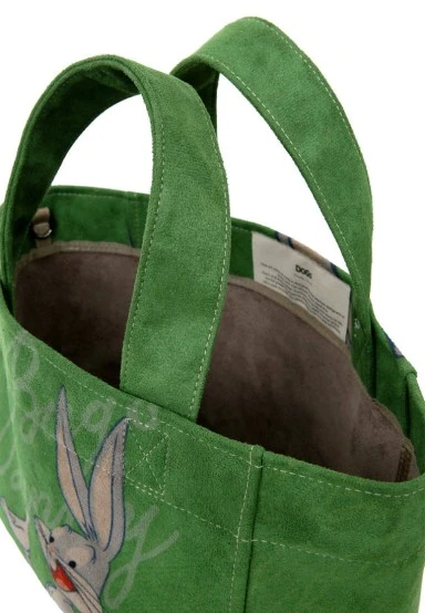 Women Vegan Green Medium Tote Bag - Warner Bros Bugs Bunny Bunny Talk Design - 