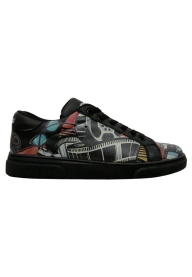 Women Vegan Leather Black Sneakers - Living in a Vintage Dream Design - 