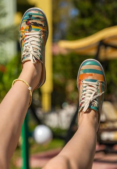 Women Vegan Leather Multicolor Sneakers - Goose Bumps Design - 