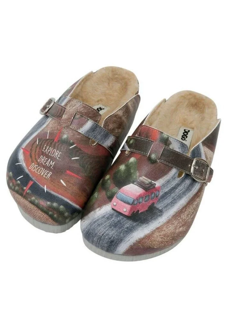 Enfants Cuir Vegan Multicolore Chaussons - Highway to Adventure Motif