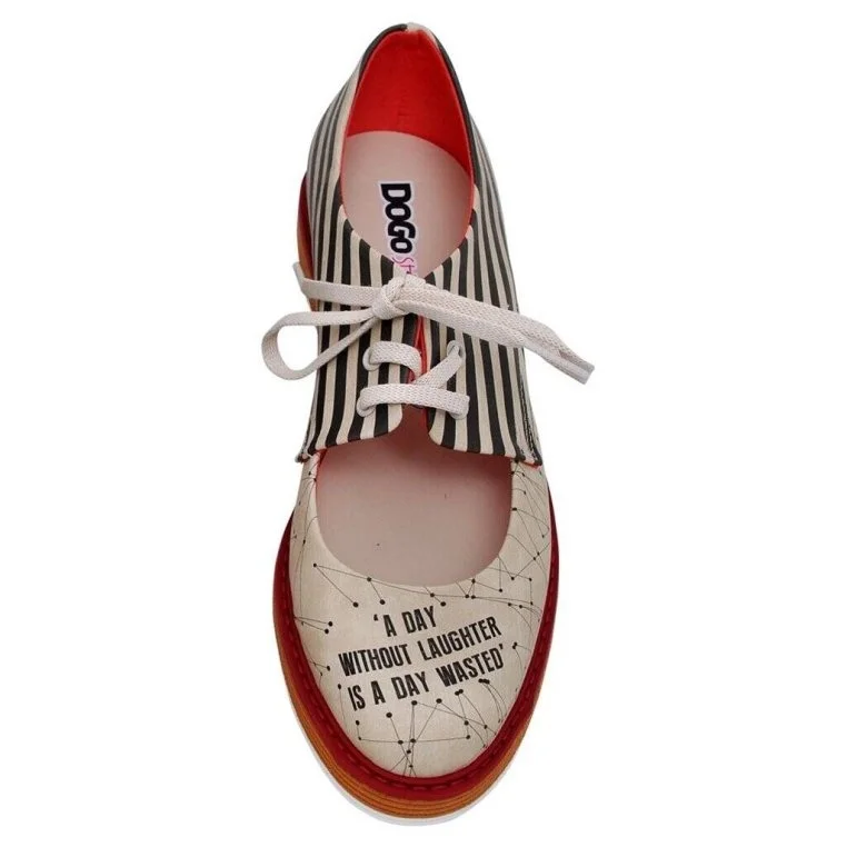 Femme Cuir Vegan Beige Baskets - C. Chaplin Motif