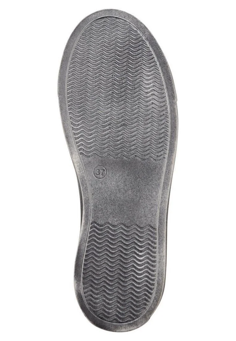 Femme Cuir Vegan Beige Baskets - Everyone Waits for Someone Motif