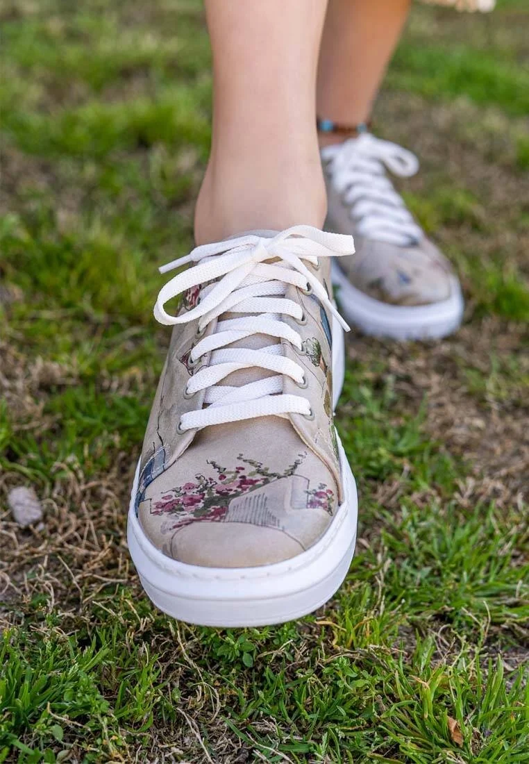 Femme Cuir Vegan Beige Baskets - Paperflower Motif