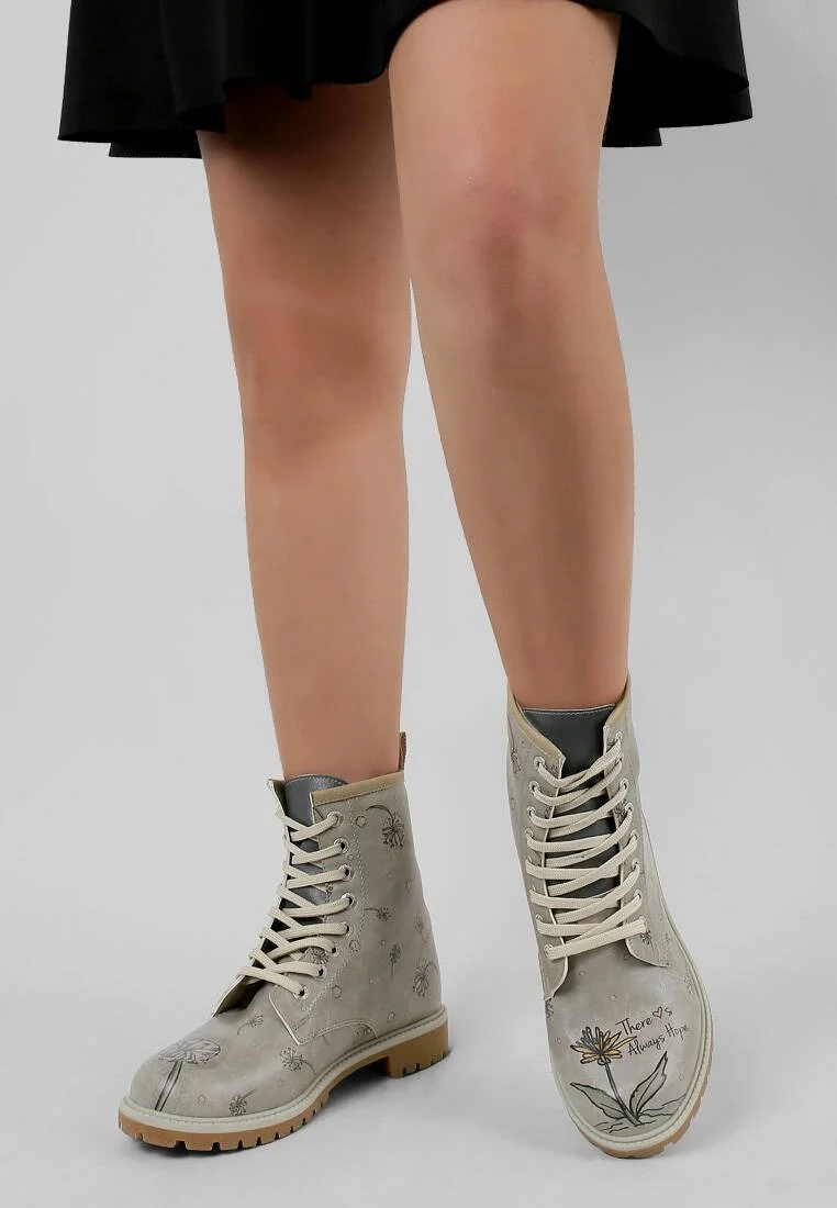 Femme Cuir Vegan Beige Bottes Longues - There Is Always Hope Motif