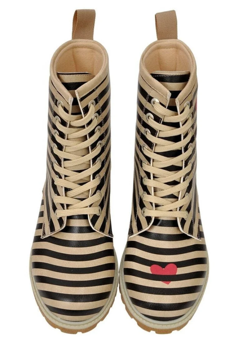 Femme Cuir Vegan Beige Bottes Longues - Love Hurts Motif