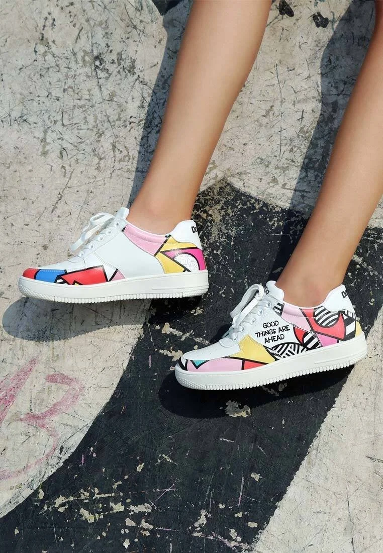 Femme Cuir Vegan Blanc Baskets - Painting in Harmony Motif
