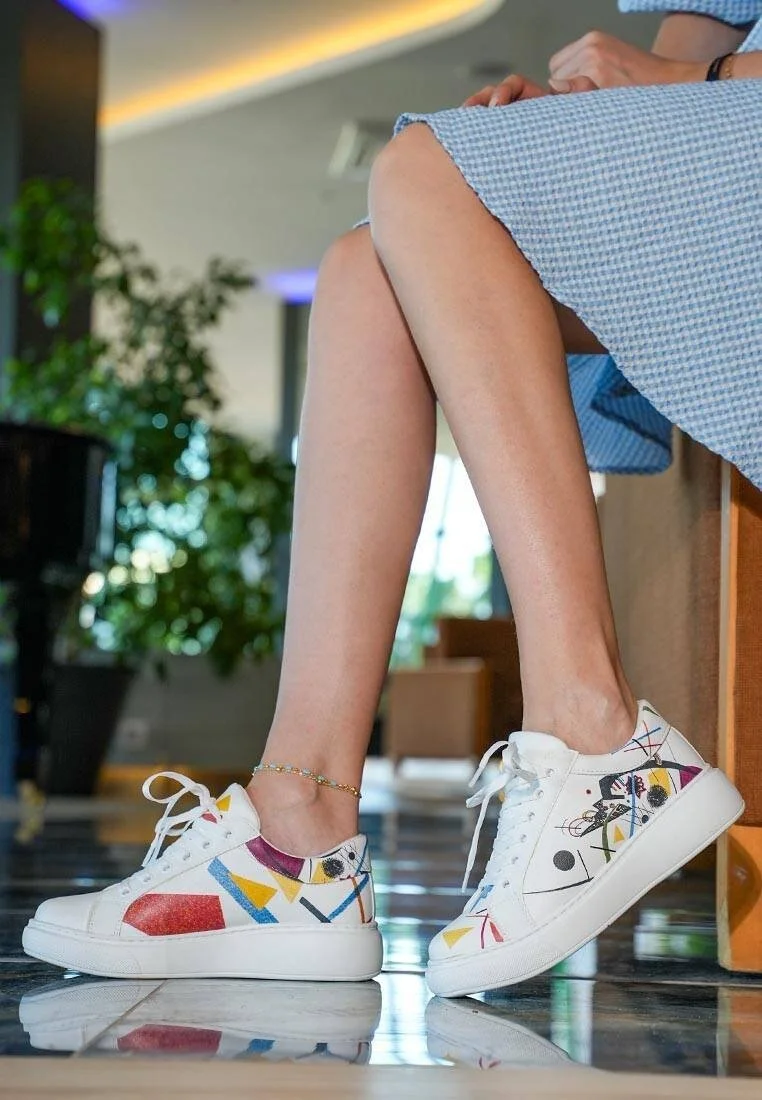 Femme Cuir Vegan Blanc Baskets - Crash of Neuron Motif
