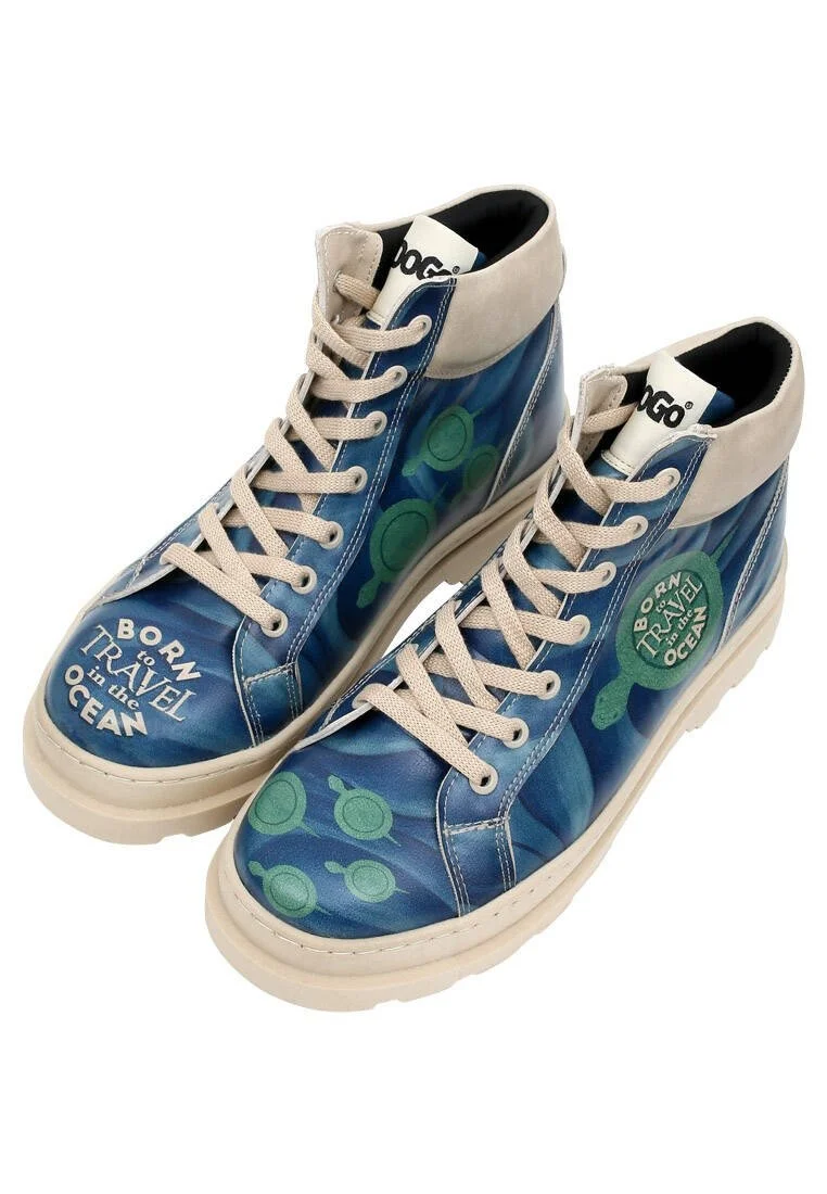 Femme Cuir Vegan Bleu Bottes - Born to Travel in the Ocean Motif