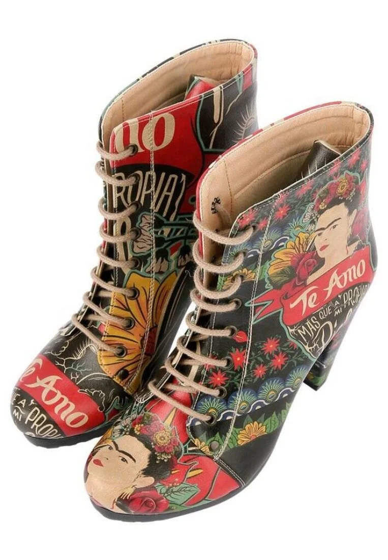 Femme Cuir Vegan Noir Bottes à Talons Hauts - Te Amo Frida Kahlo Motif