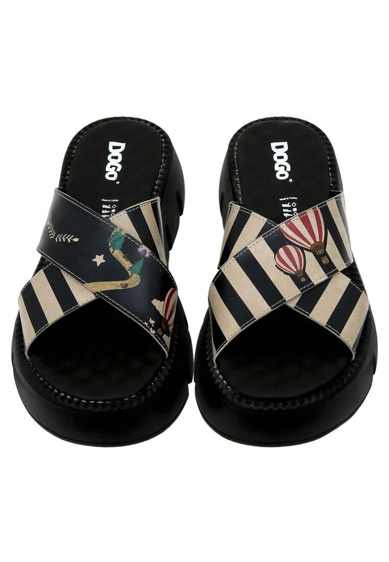 Femme Cuir Vegan Multicolore Chaussons Compensées - Let's Find a Place to Get Lost Motif