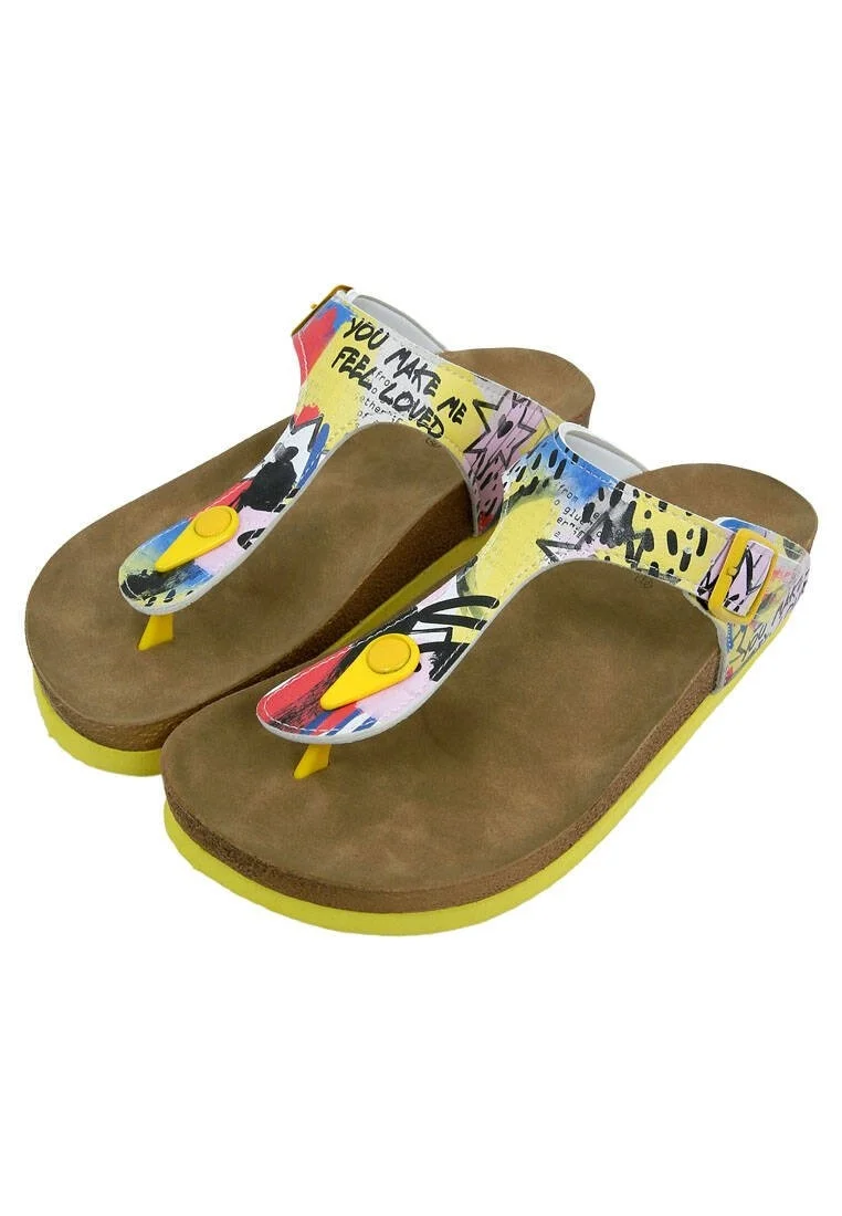 Femme Cuir Vegan Jaune Sandales - The Creation of the Collage Motif