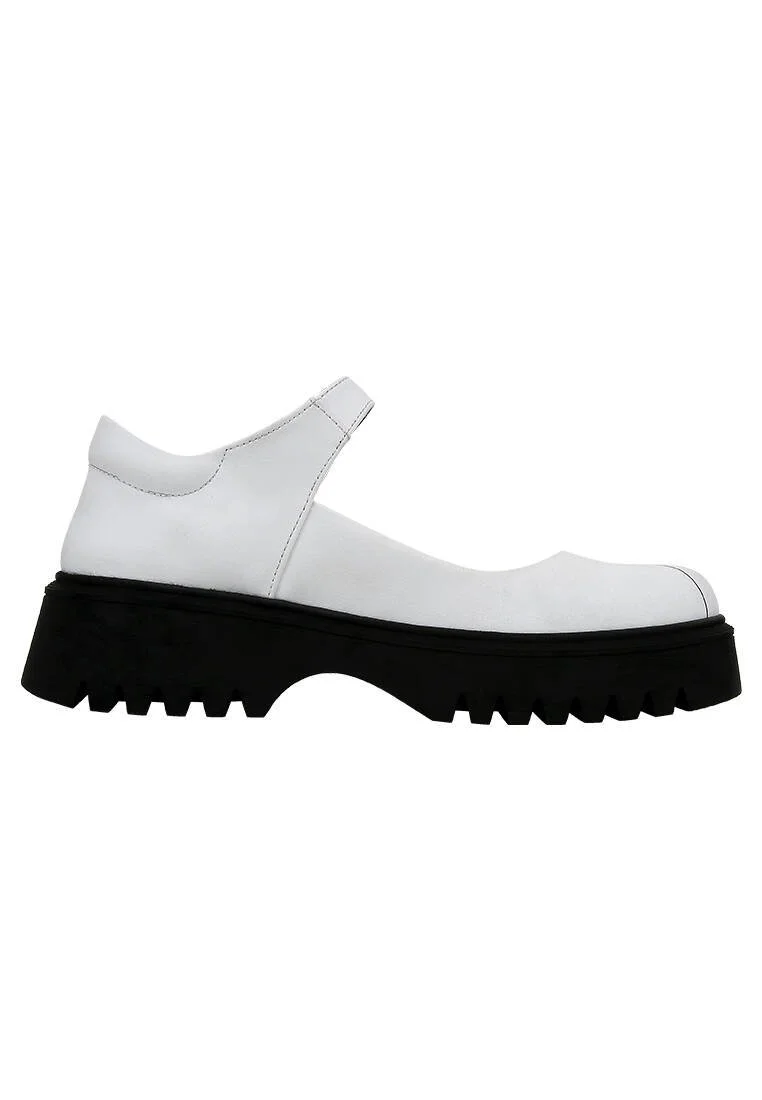 Femme Cuir Vegan Blanc Mary Jane Mocassins - Leave a Trail Motif