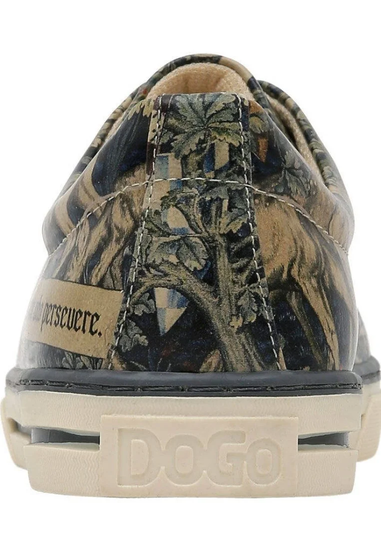Femme Cuir Vegan Multicolore Baskets - Love Conquers All Motif