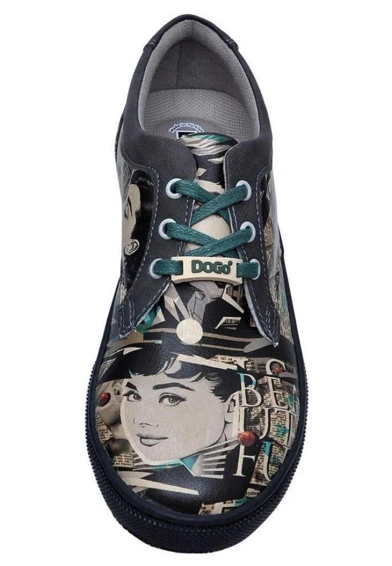 Femme Cuir Vegan Noir Baskets - Beautiful Eyes Motif