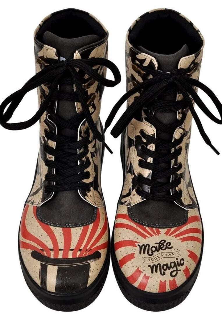 Femme Cuir Vegan Noir Bottes Longues - Make Magic Motif