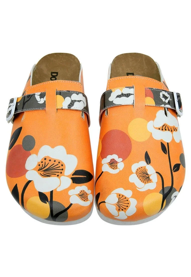 Femme Cuir Vegan Orange Chaussons - Retrograde Motif