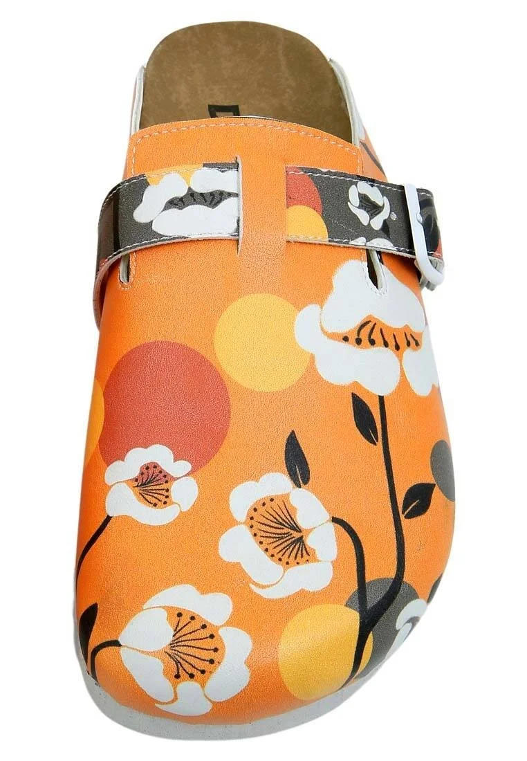 Femme Cuir Vegan Orange Chaussons - Retrograde Motif