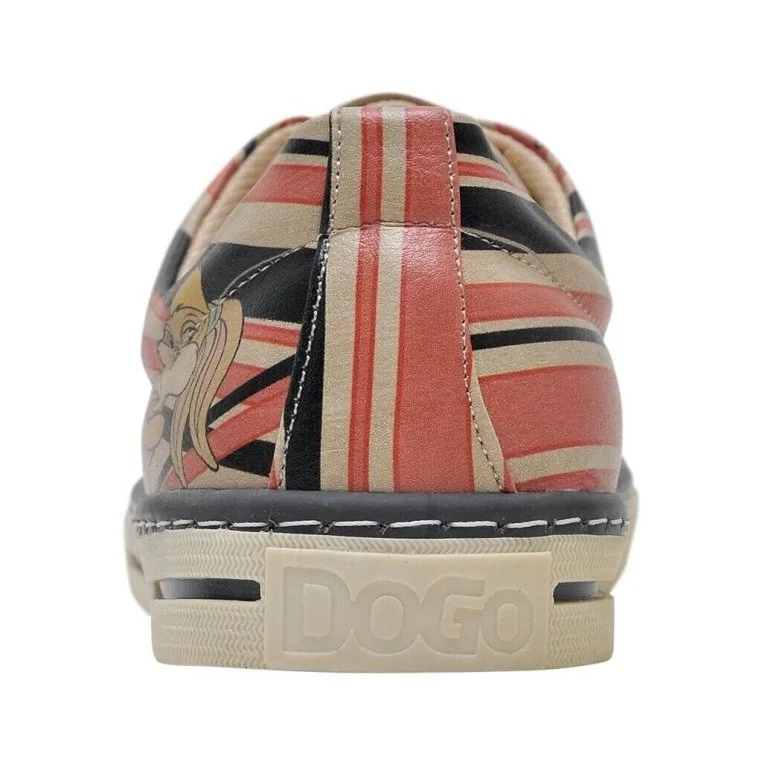 Femme Cuir Vegan Rose Baskets - Warner Bros Bugs Bunny Love is Pure Motif