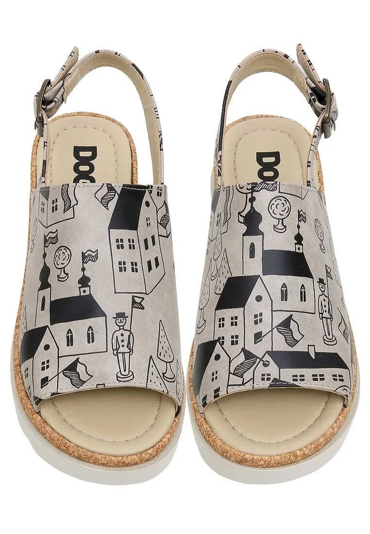 Femme Cuir Vegan Beige Sandales Compensées - Toy Houses Motif