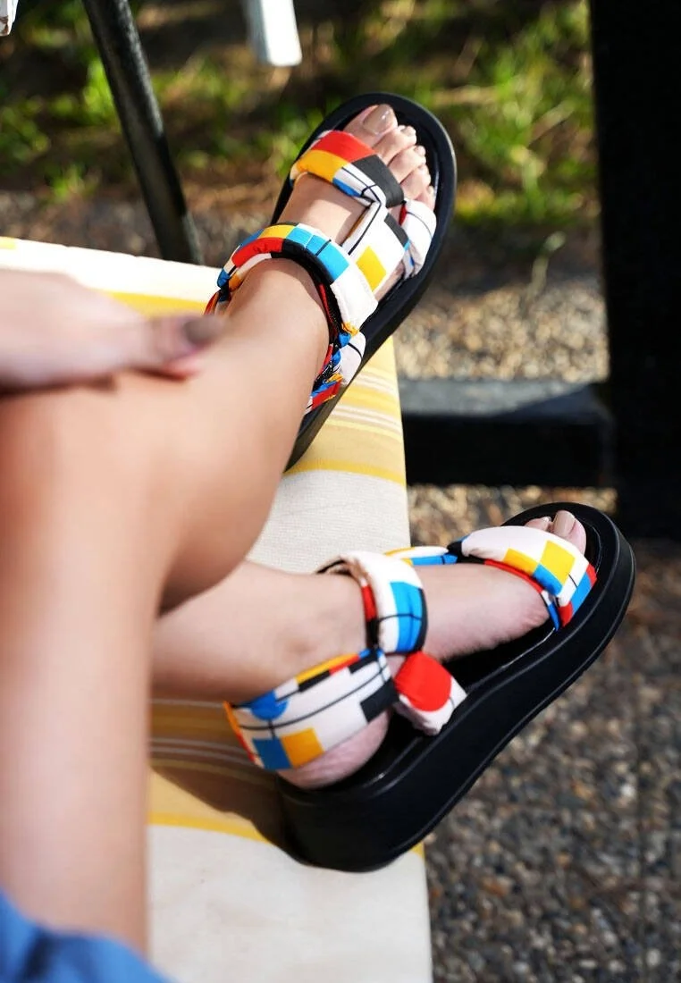 Femme Cuir Vegan Multicolore Sandales Compensées - Bauhaus Birdie Motif