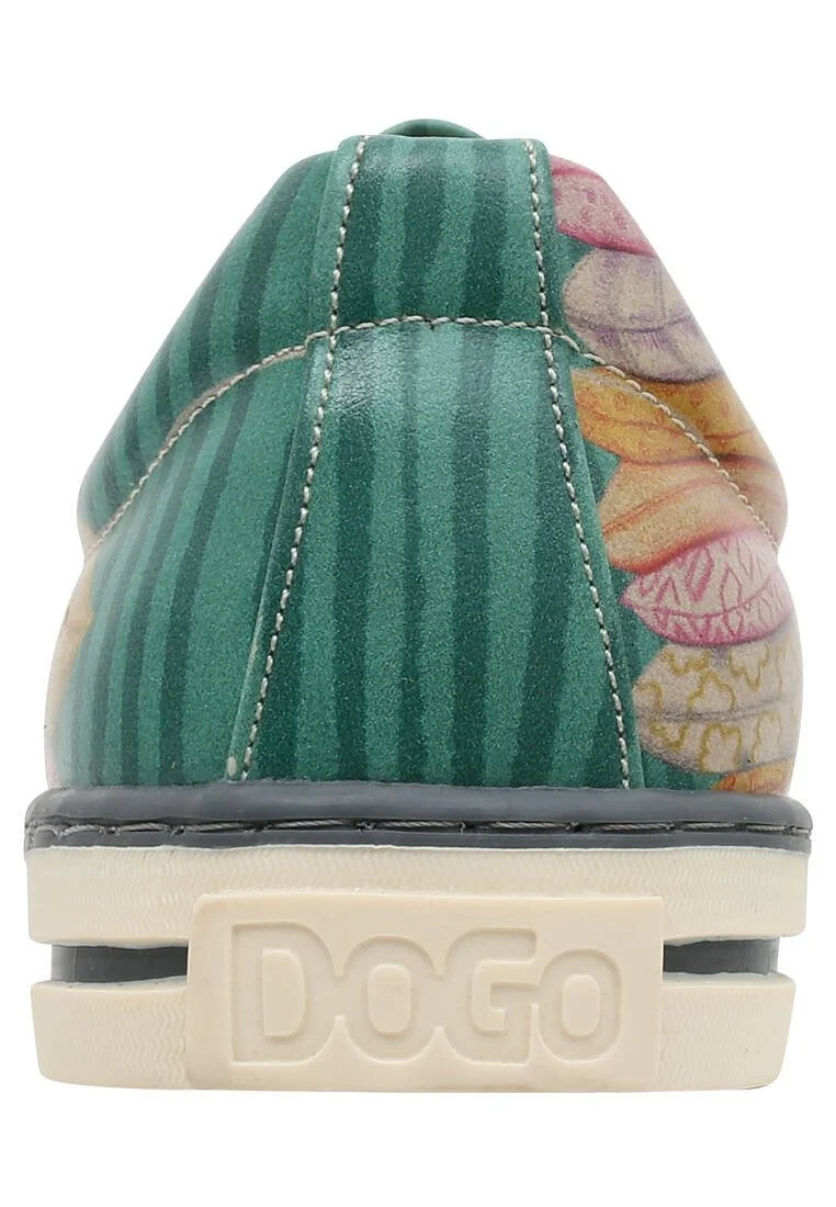 Femme Cuir Vegan Vert Baskets - You are a Sleepy Red Panda Motif