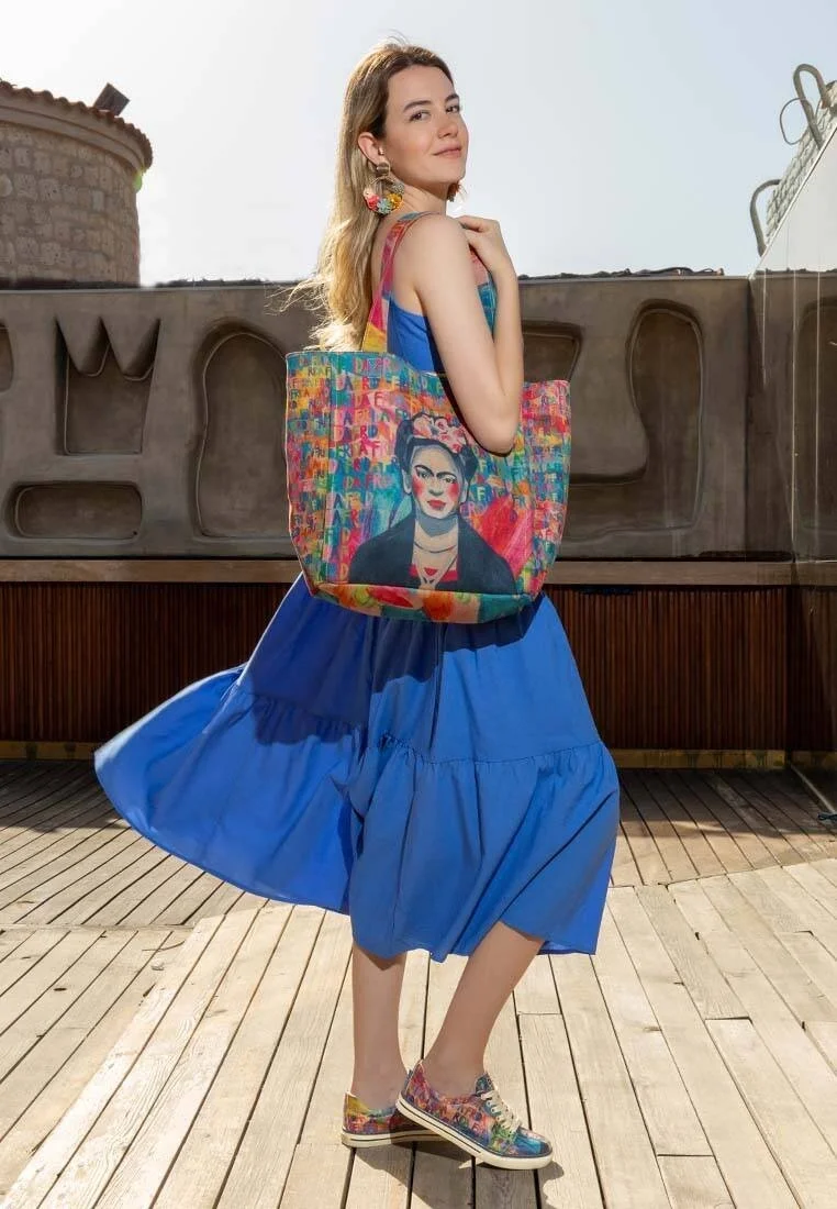 Femme Vegan Multicolore Large Tote Bag - Frida Kahlo in Letters Motif