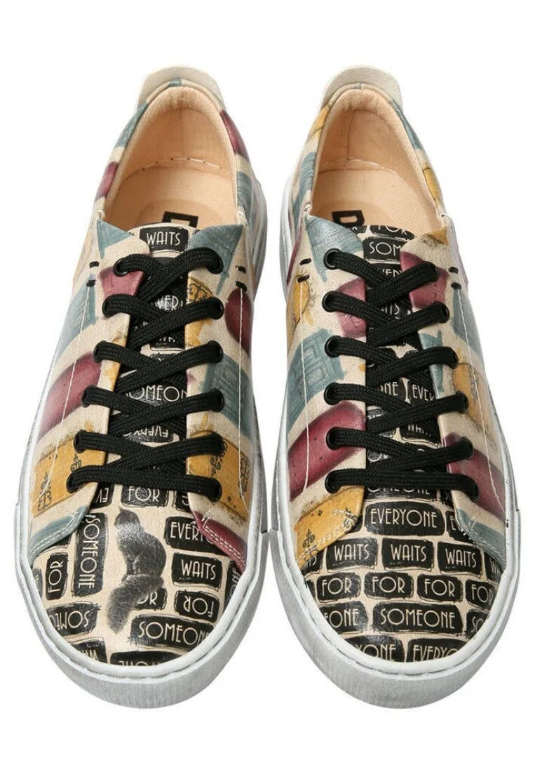 Kadın Vegan Deri Bej Sneakers - Everyone Waits for Someone Tasarım