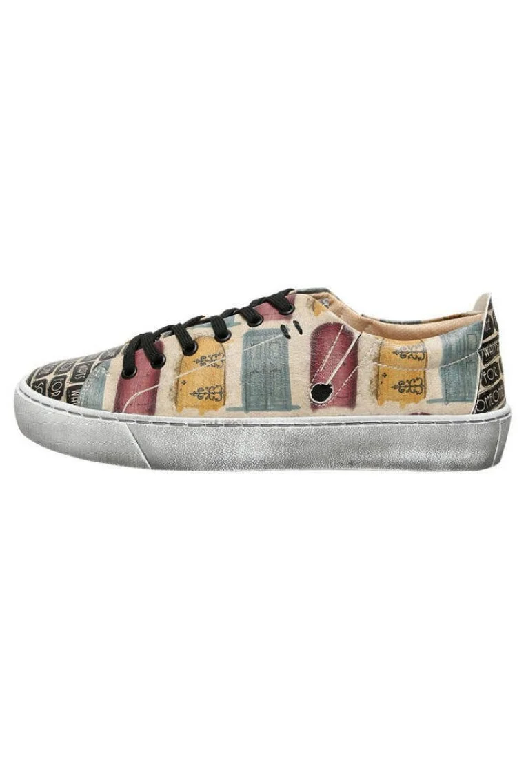 Kadın Vegan Deri Bej Sneakers - Everyone Waits for Someone Tasarım